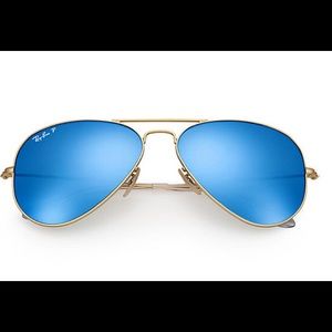 Blue reflective aviator Ray Bans
